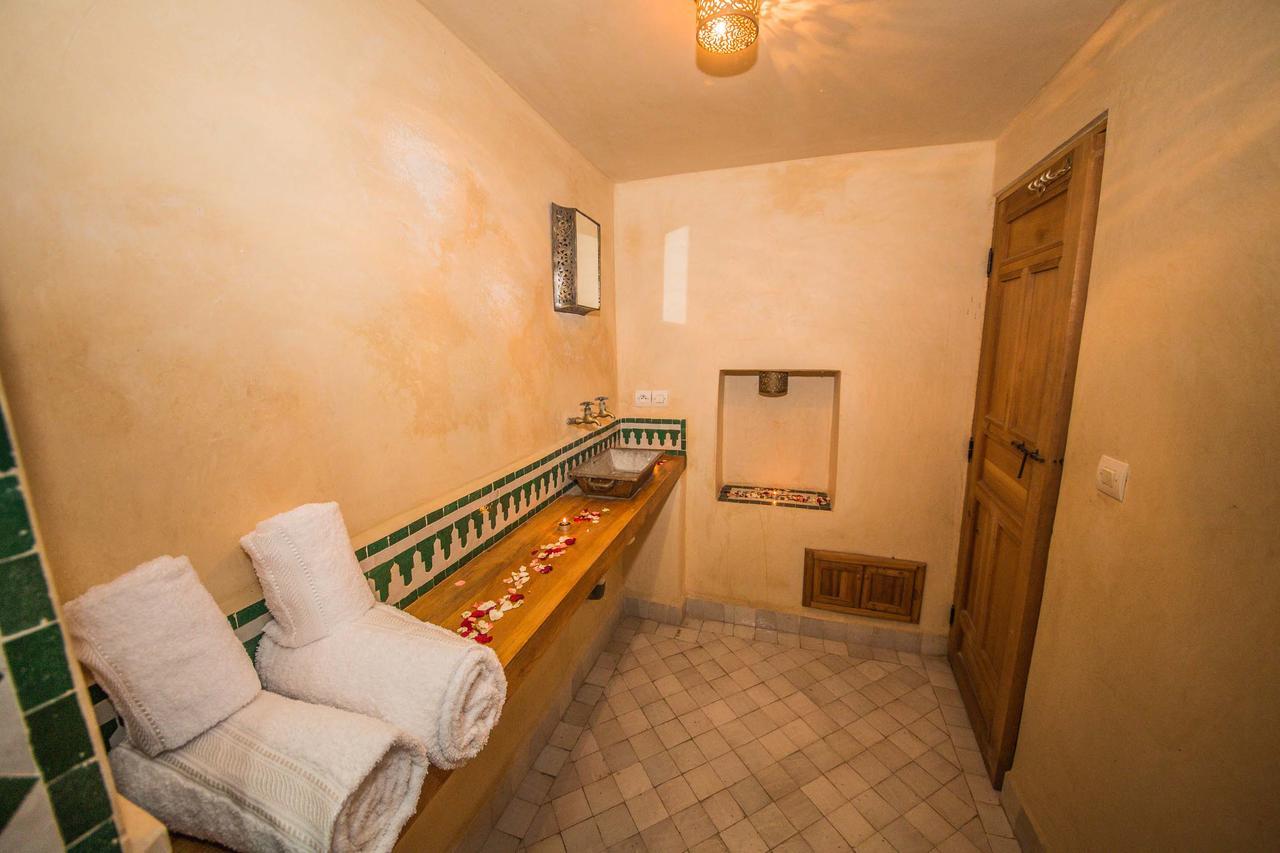 Riad Gzira Fez ภายนอก รูปภาพ