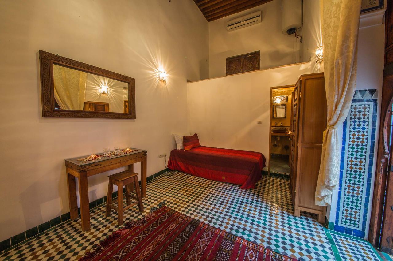 Riad Gzira Fez ภายนอก รูปภาพ